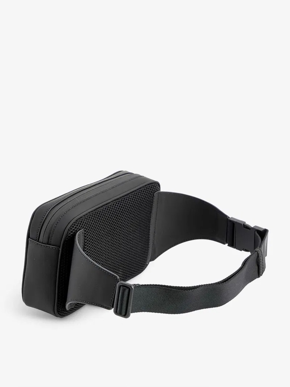 GUCCI RUBBER EFFECT GG BELT BAG - Picture 11 of 11
